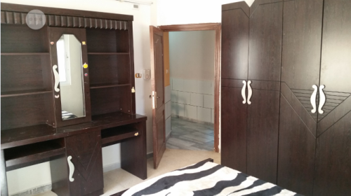 شقة مفروشة مكيفة نظيفة في عمان للاي في الأردن