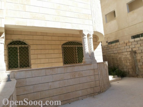 بيت مستقل برسم البيع في الأردن